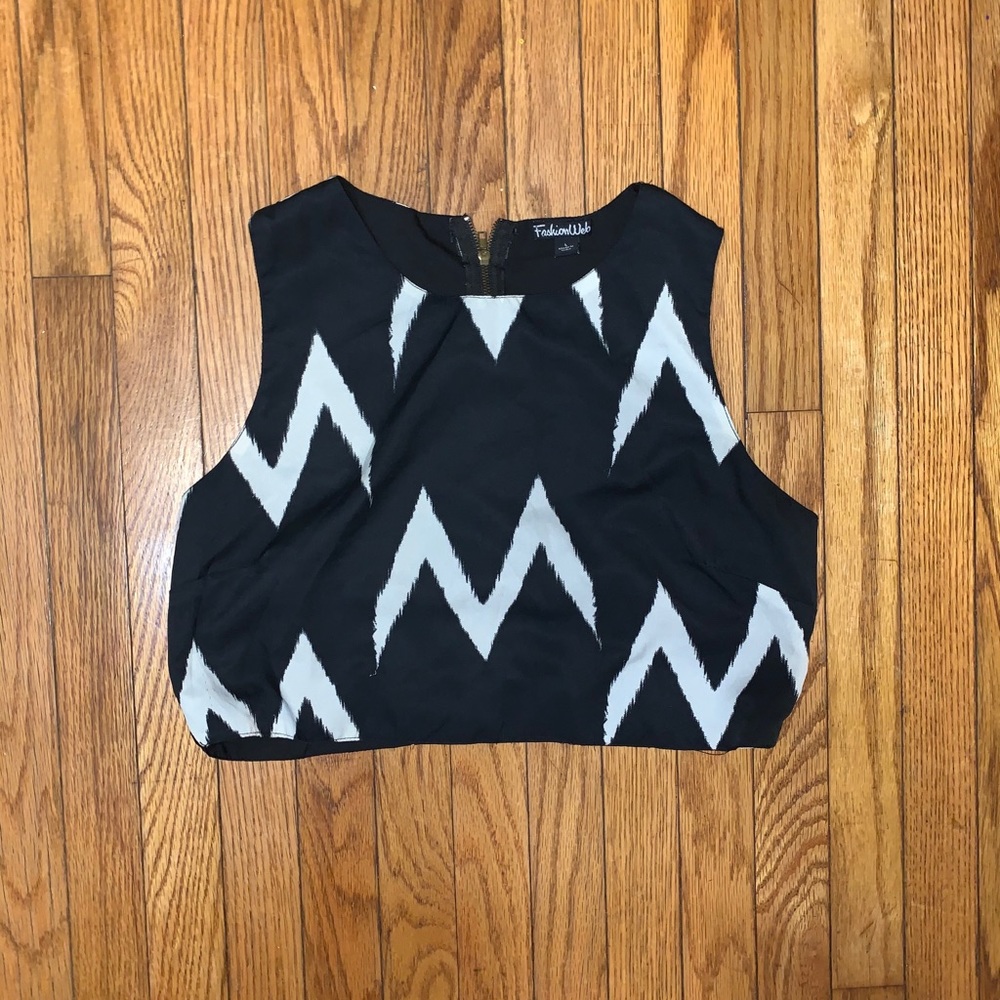 Women’s fashion web top